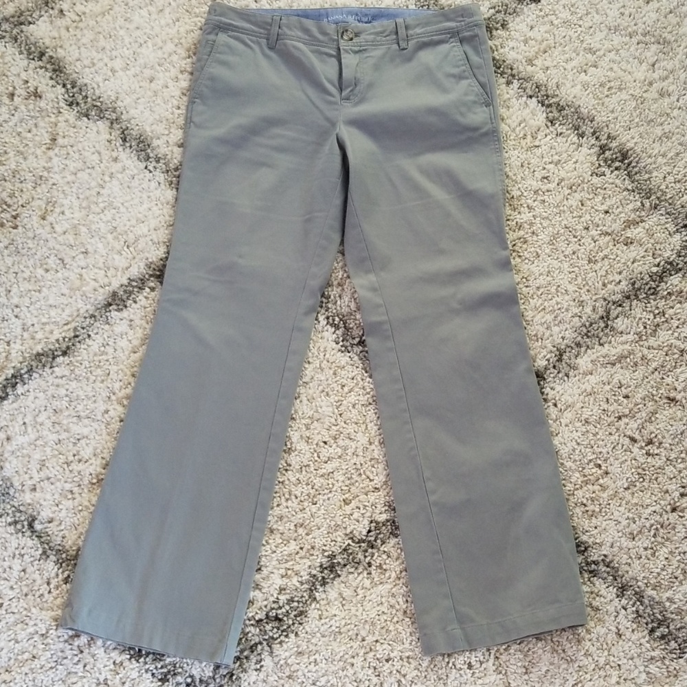 Banana Republic weekend chino pants